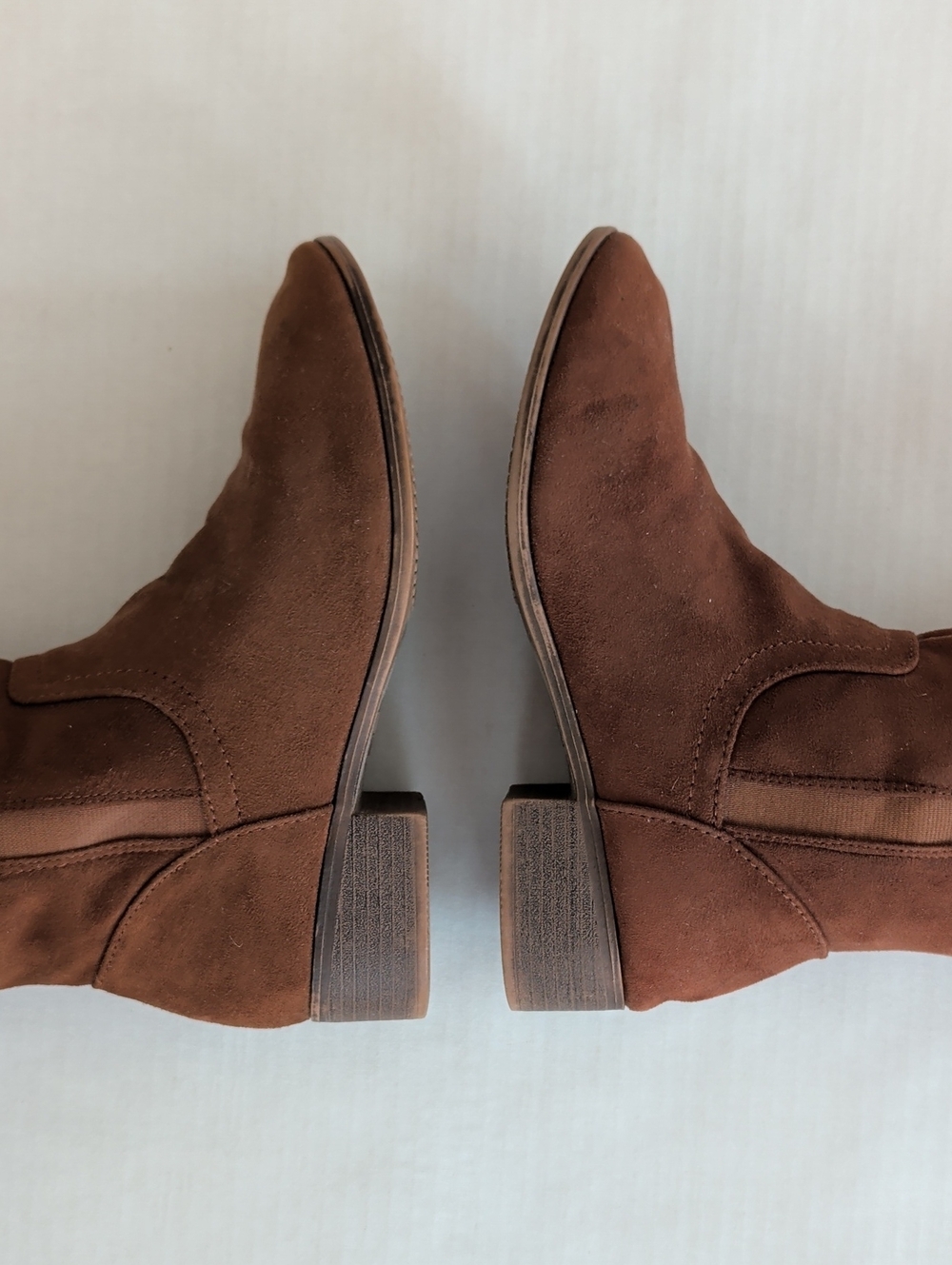 Time and Tru Faux Suede Tall Block Heel Boots 9 Brown Stretch Gore - Picture 11 of 14